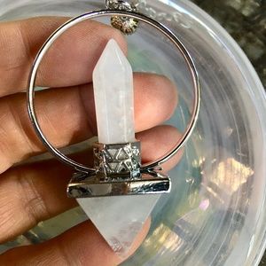Quartz crystal wand Reiki pyramid pendulum